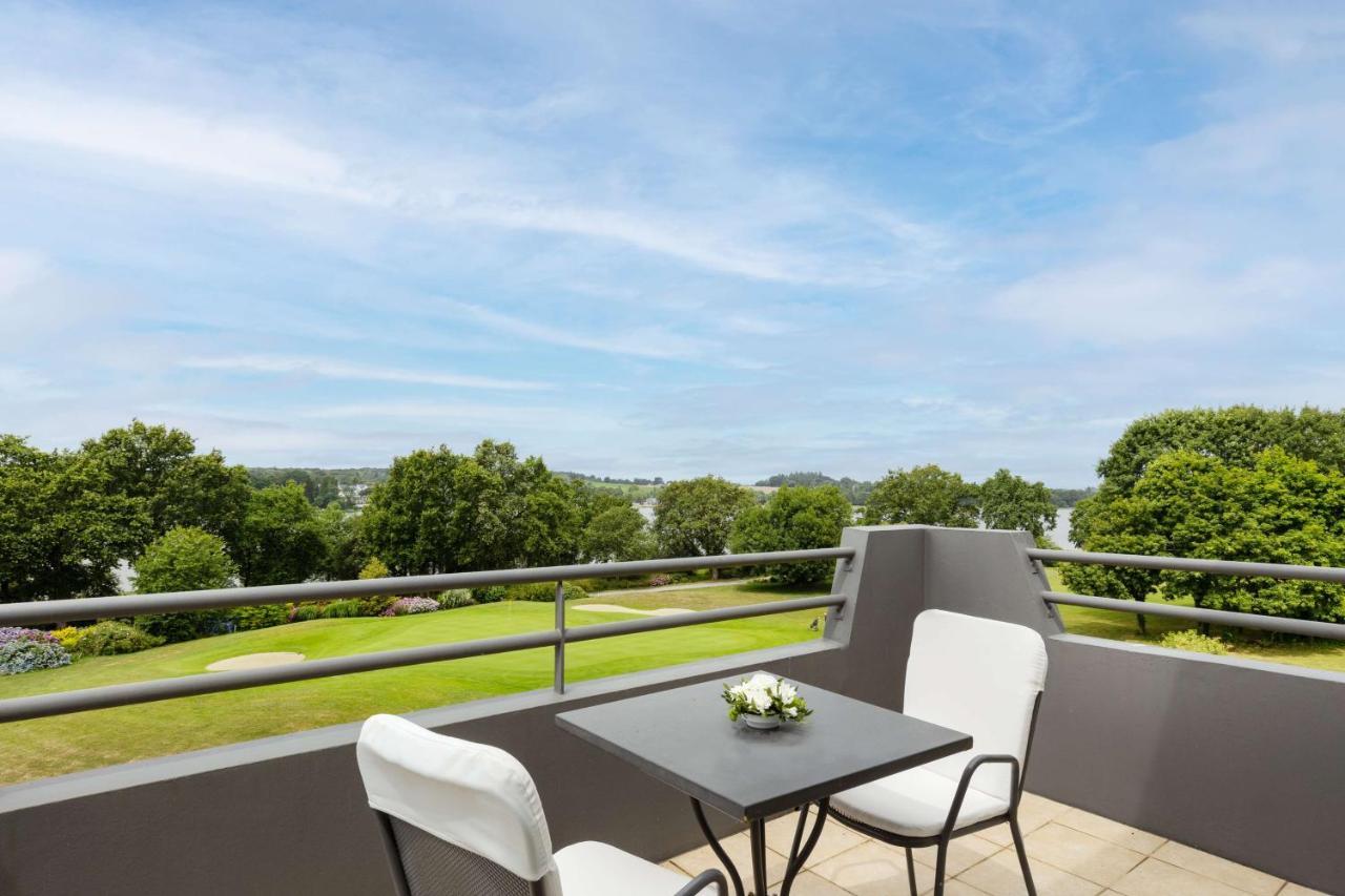 Best Western Plus Le Roi Arthur Hotel & Spa Ploërmel Dış mekan fotoğraf